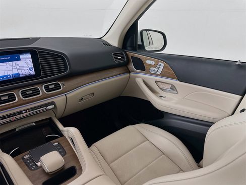 Certified 2025 Mercedes-Benz GLE 350 4MATIC image 26