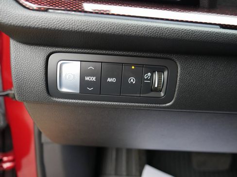 Used 2024 Chevrolet Traverse RS w/ LPO, Floor Liner Package image 11