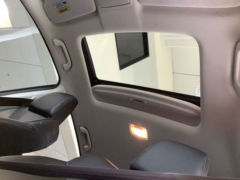 Used 2015 Honda CR-V EX-L image 18