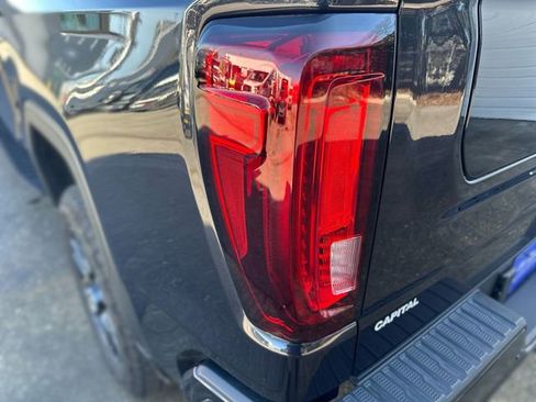 Used 2025 GMC Sierra 1500 AT4 w/ AT4 Premium Package AWD/4WD image 26