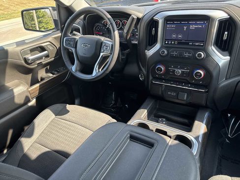 Used 2022 Chevrolet Silverado 1500 LT Trail Boss w/ Safety Package image 26