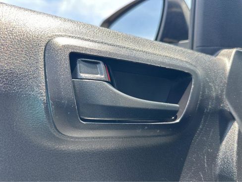 Used 2021 Toyota Tacoma SR RWD image 32