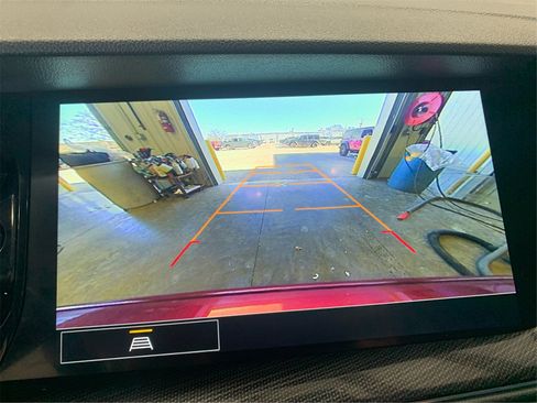 Used 2023 Buick Envision Preferred image 25