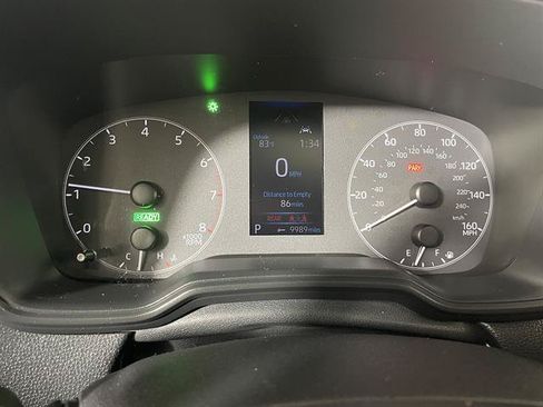 Used 2023 Toyota Corolla Cross AWD Hybrid w/ Moonroof Package image 15