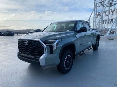 New 2025 Toyota Tundra SR5 image 4