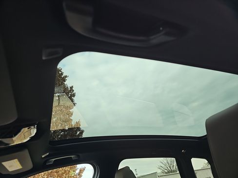 New 2026 BMW X3 xDrive30 w/ Convenience Package image 30