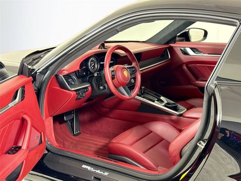 Used 2021 Porsche 911 Turbo S image 13