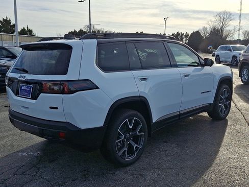 New 2026 Jeep Cherokee Overland w/ Trailer Tow Group image 6