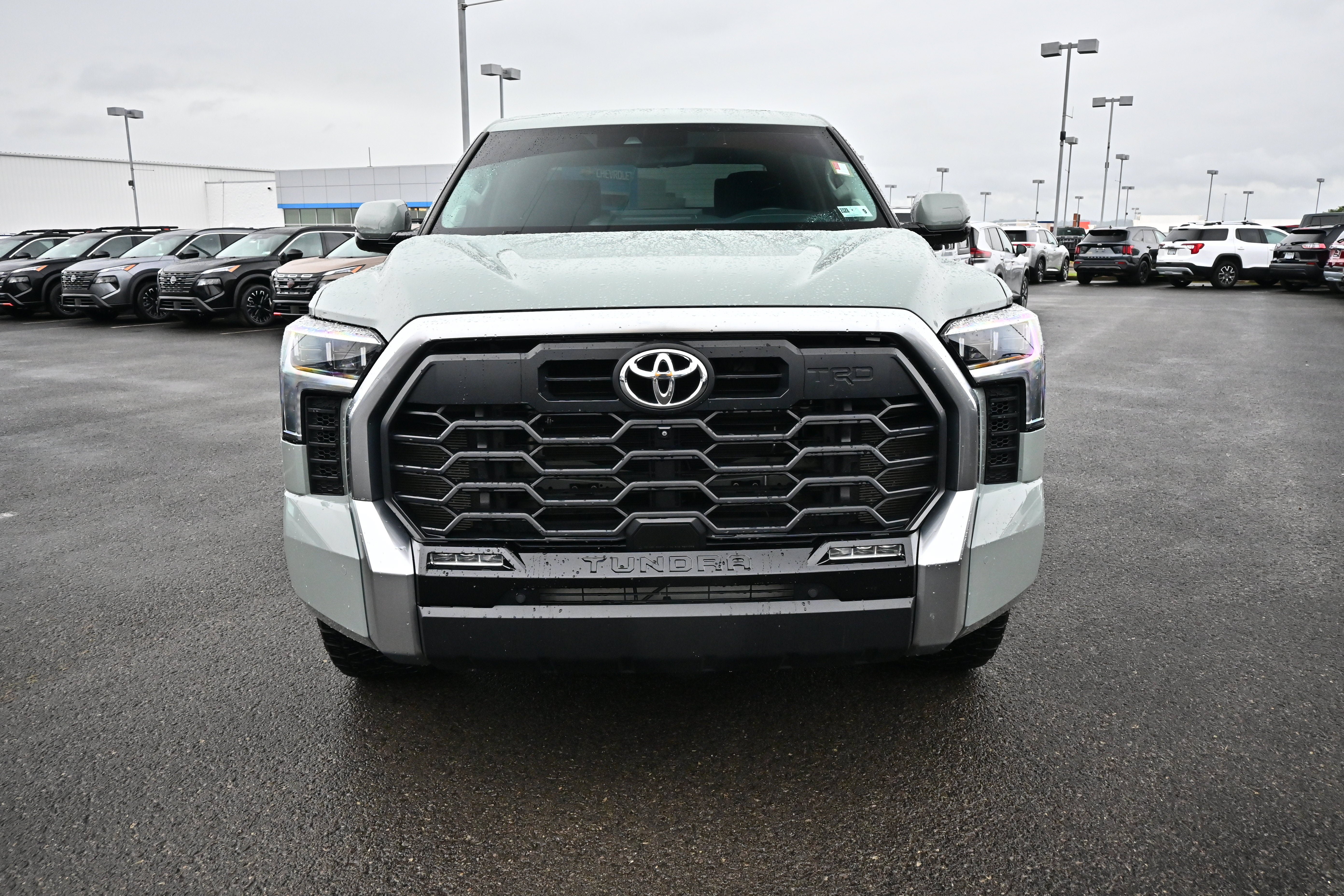 Used 2022 Toyota Tundra Limited w/ TRD Off-Road Package AWD/4WD image 3