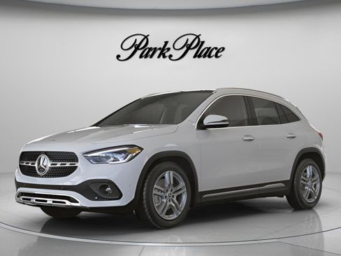 Certified 2021 Mercedes-Benz GLA 250 image 1