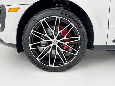 New 2026 Porsche Macan S image 36