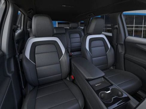 New 2025 Chevrolet Blazer EV LT image 17