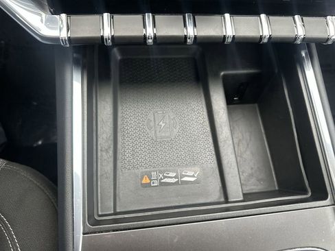 Certified 2025 GMC Acadia Elevation image 39