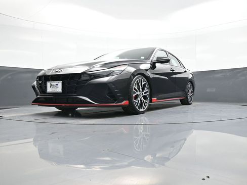 Used 2022 Hyundai Elantra N Base image 25