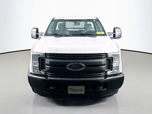 Used 2019 Ford F250 XL image 2