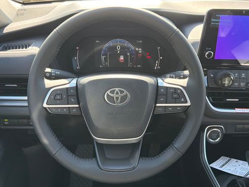 Used 2026 Toyota Grand Highlander XLE FWD image 24