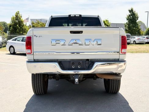 Used 2018 RAM 2500 Limited AWD/4WD image 11