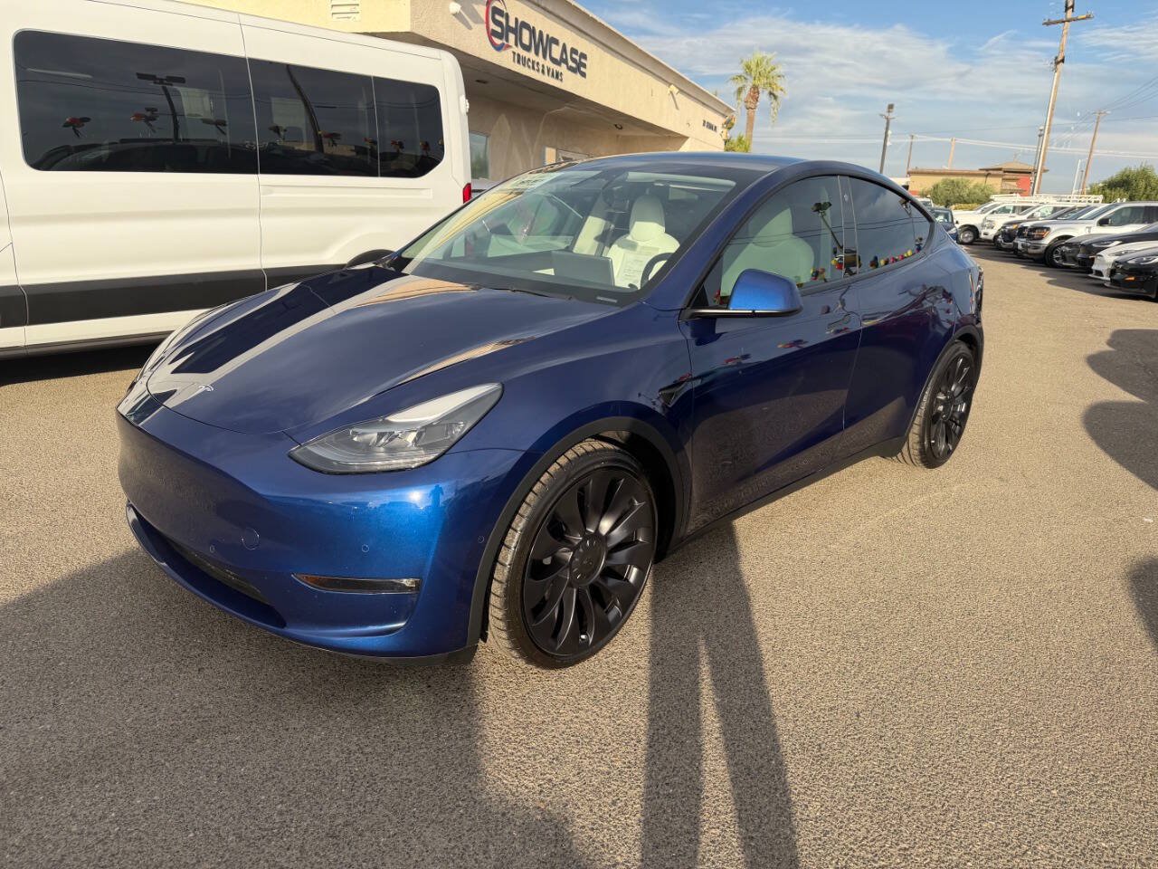 Used 2022 Tesla Model Y Performance AWD/4WD image 3