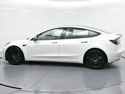 Used 2021 Tesla Model 3 Standard Range Plus RWD image 5