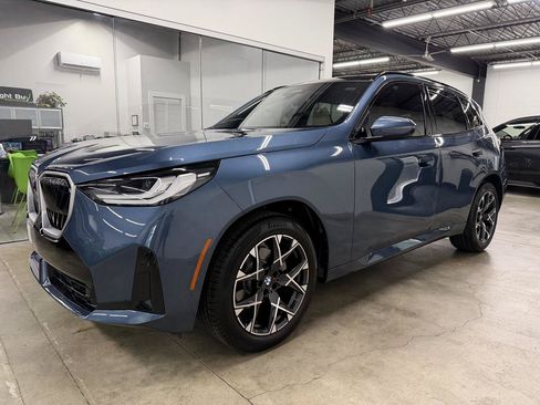 Used 2025 BMW X3 xDrive30i w/ Premium Package AWD/4WD image 1
