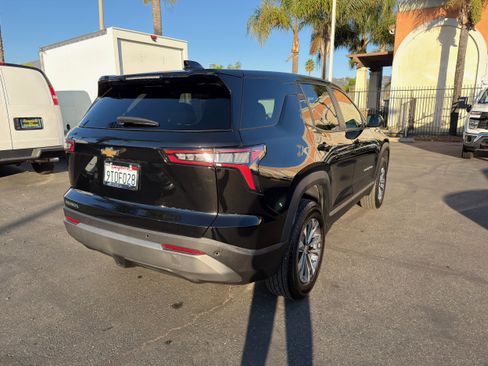 Used 2025 Chevrolet Equinox LT image 8