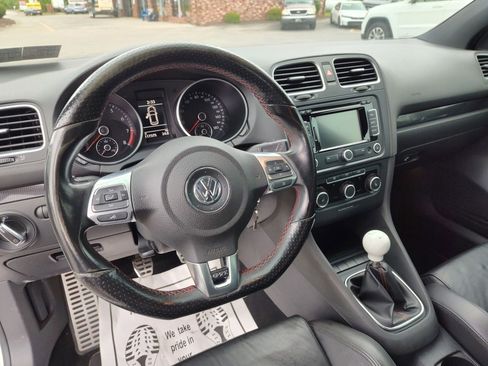 Used 2013 Volkswagen GTI Driver's Edition FWD image 15