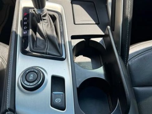 Used 2019 Chevrolet Corvette Stingray Coupe RWD image 25