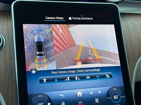 Used 2024 Mercedes-Benz C 300 Sedan image 19