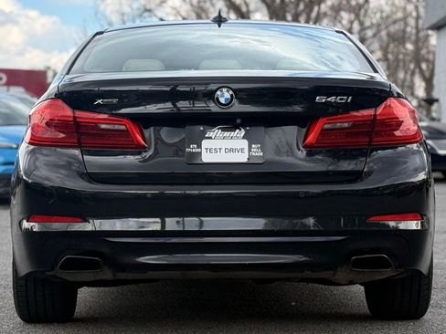 Used 2019 BMW 540i xDrive w/ Convenience Package AWD/4WD image 4