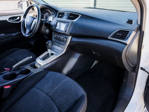 Used 2014 Nissan Sentra SV w/ SV Driver Package image 28