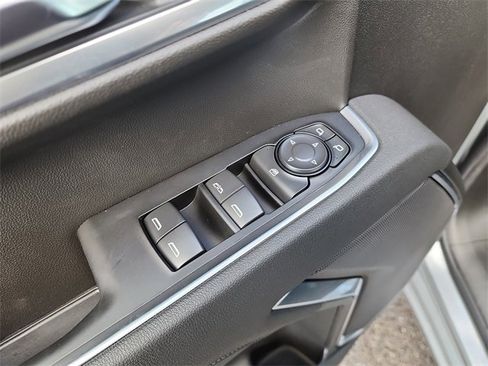 New 2026 GMC Sierra 1500 Elevation image 13