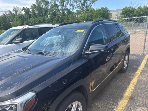 Used 2020 GMC Terrain SLE w/ Driver Convenience Package FWD image 18
