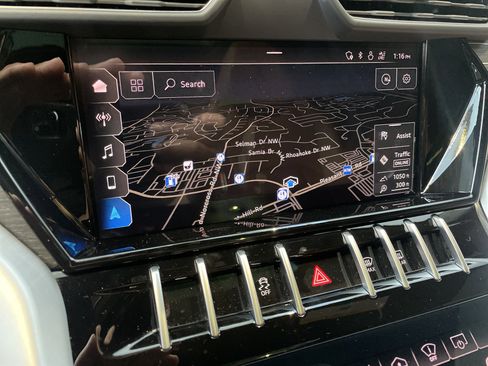 Used 2021 Lamborghini Urus image 29