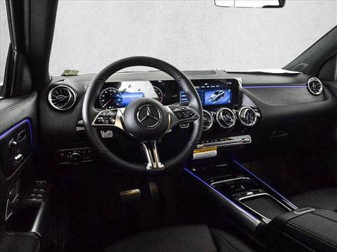 New 2026 Mercedes-Benz GLA 250 4MATIC image 20