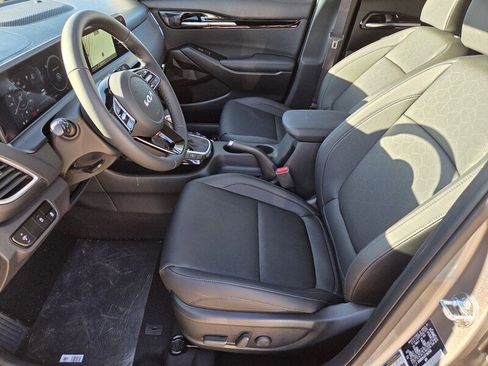 New 2026 Kia Seltos EX FWD image 6