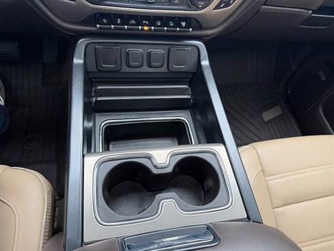 Used 2018 GMC Sierra 3500 Denali w/ Duramax Plus Package image 42