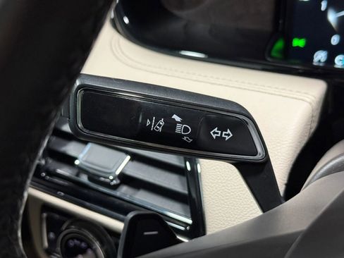 Used 2019 Lincoln Navigator L Reserve AWD/4WD image 30