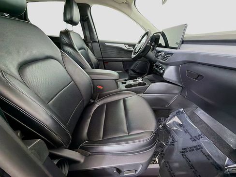Used 2024 Ford Escape Platinum AWD/4WD image 22