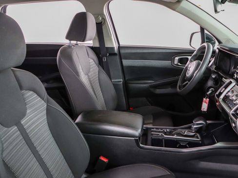 Used 2021 Kia Sorento LX image 27