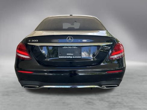 Used 2019 Mercedes-Benz E 300 image 32