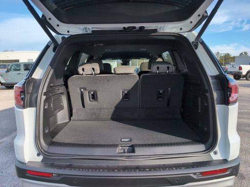 New 2026 GMC Acadia Elevation w/ Elevation Premium Package FWD image 33