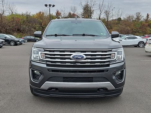 Used 2020 Ford Expedition XLT image 2