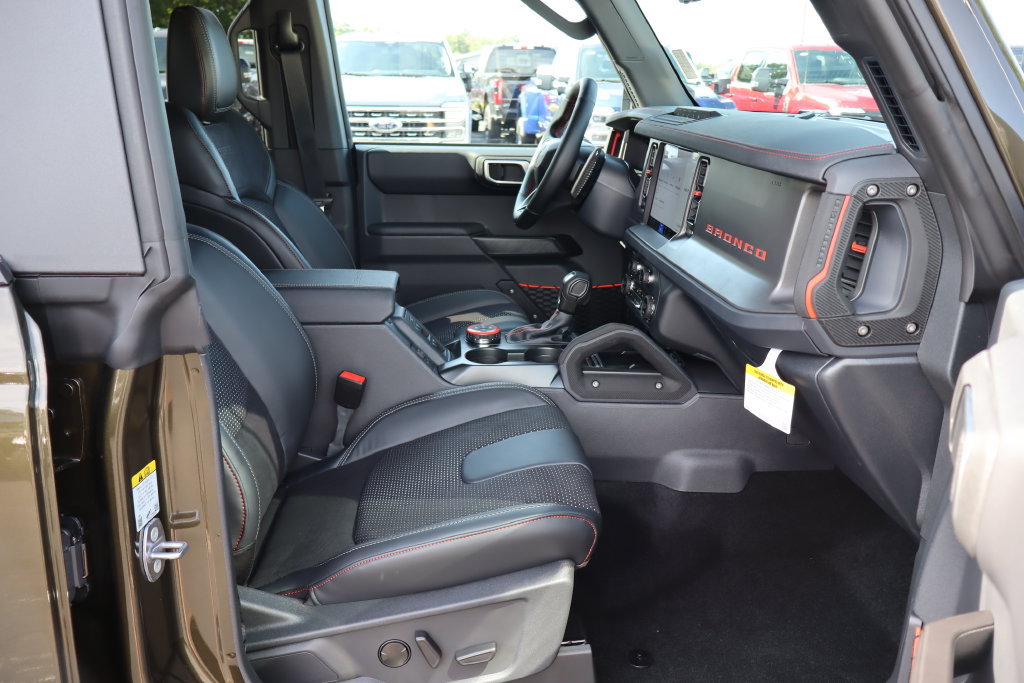 New 2026 Ford Bronco Raptor AWD/4WD image 37