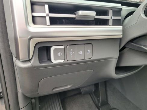 New 2026 Hyundai Santa Fe SE image 16