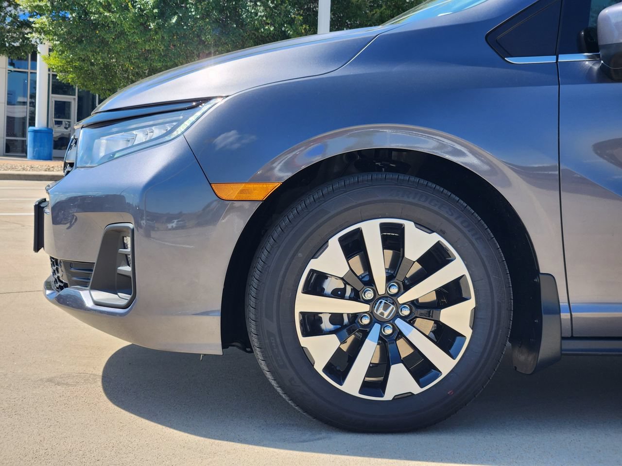 New 2027 Honda Odyssey EX-L image 5