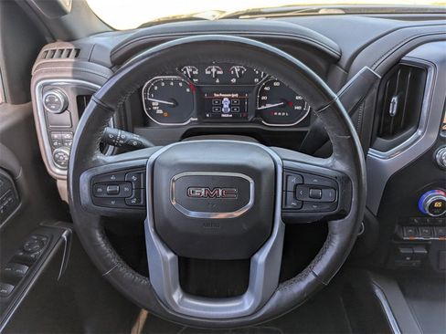 Used 2019 GMC Sierra 1500 SLT image 16