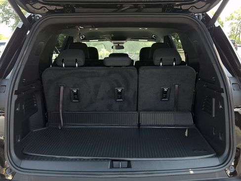Used 2024 Chevrolet Traverse LS w/ LPO, Floor Liner Package AWD/4WD image 29