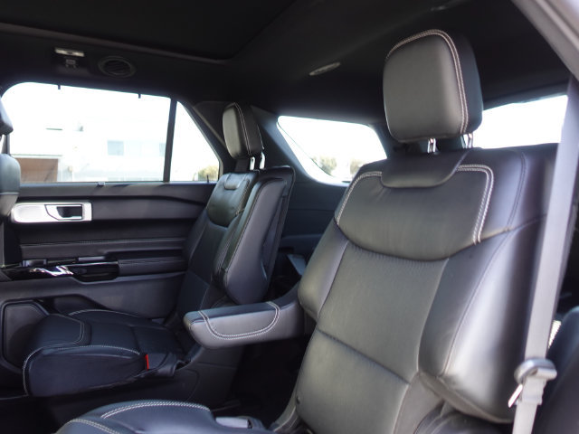 Used 2022 Ford Explorer ST w/ Equipment Group 401A AWD/4WD image 26