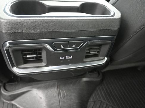 Used 2025 Chevrolet Silverado 1500 High Country w/ Technology Package AWD/4WD image 20