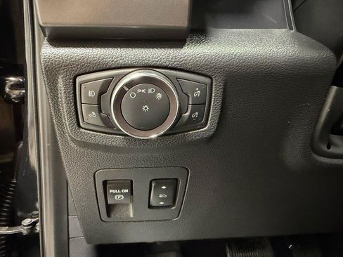 Used 2020 Ford F150 XLT w/ Equipment Group 302A Luxury AWD/4WD image 14